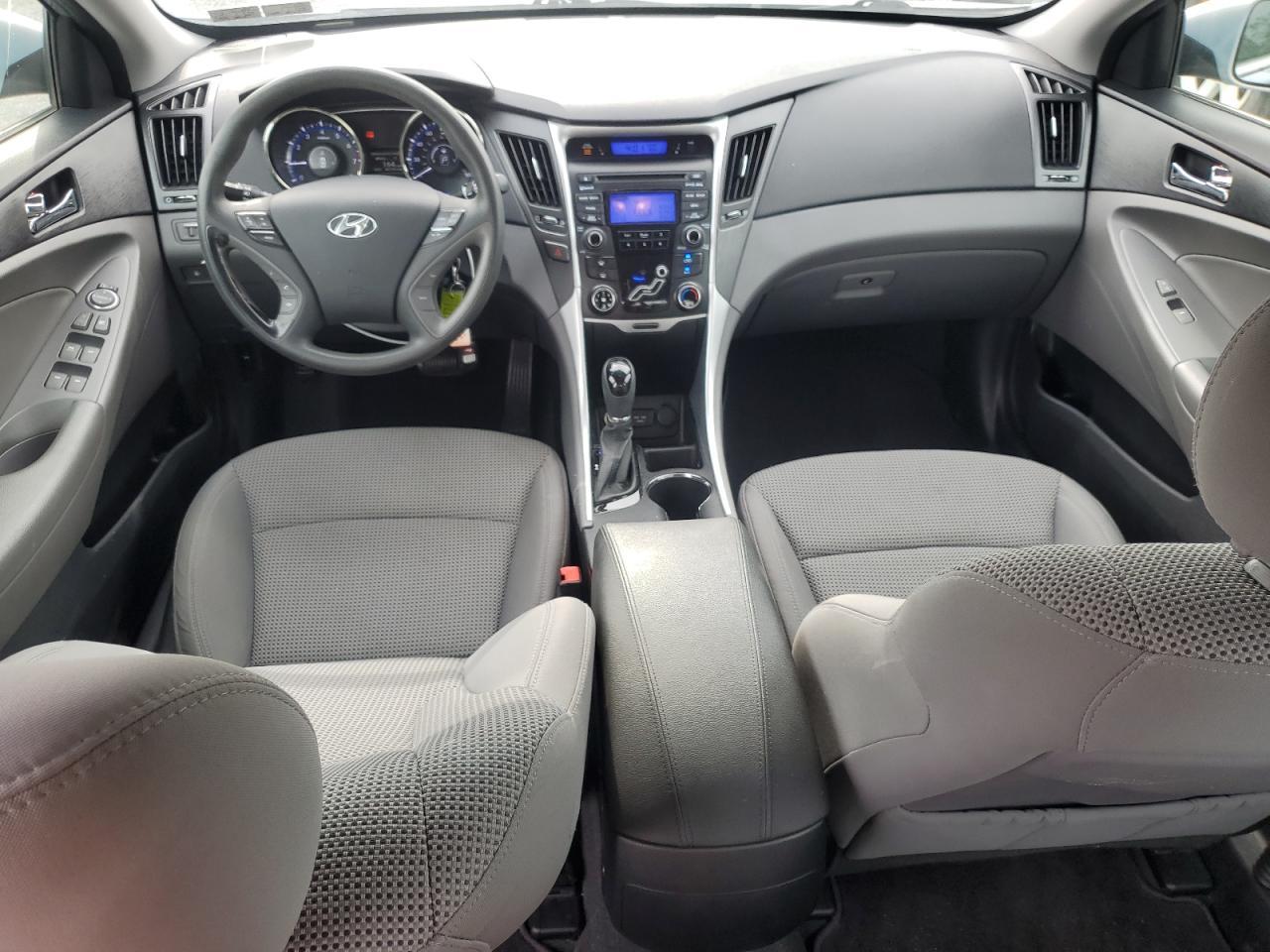 2012 HYUNDAI SONATA