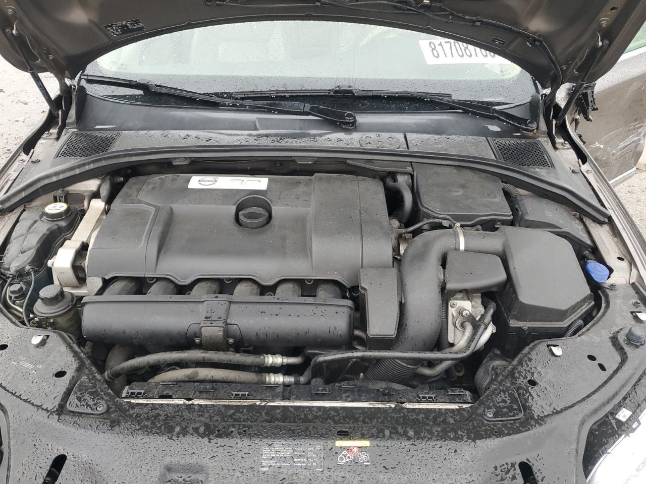 2010 VOLVO S80