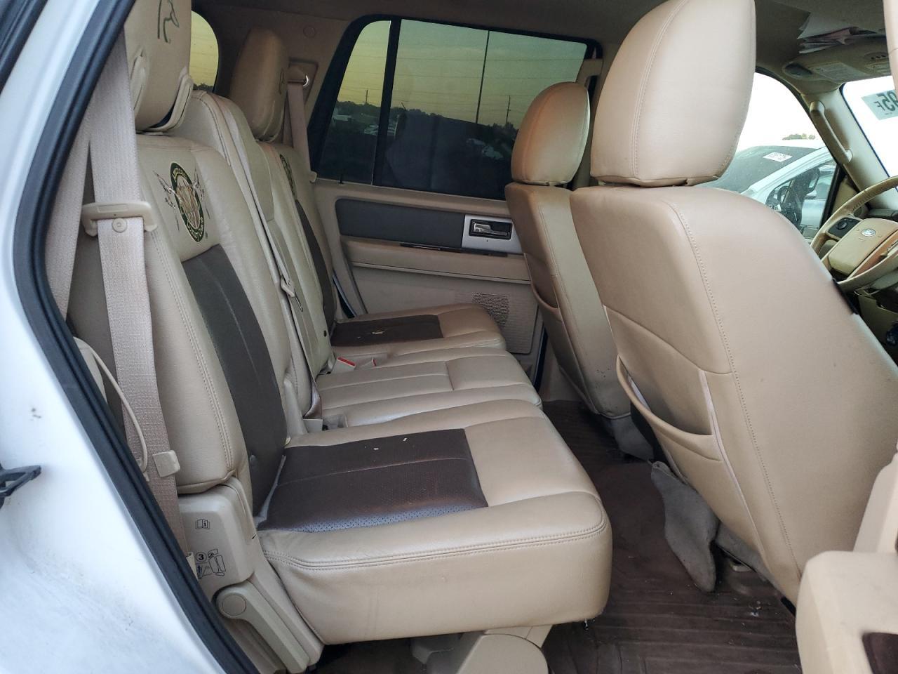 2013 FORD Expedition