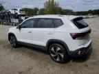 2025 VOLKSWAGEN Taos