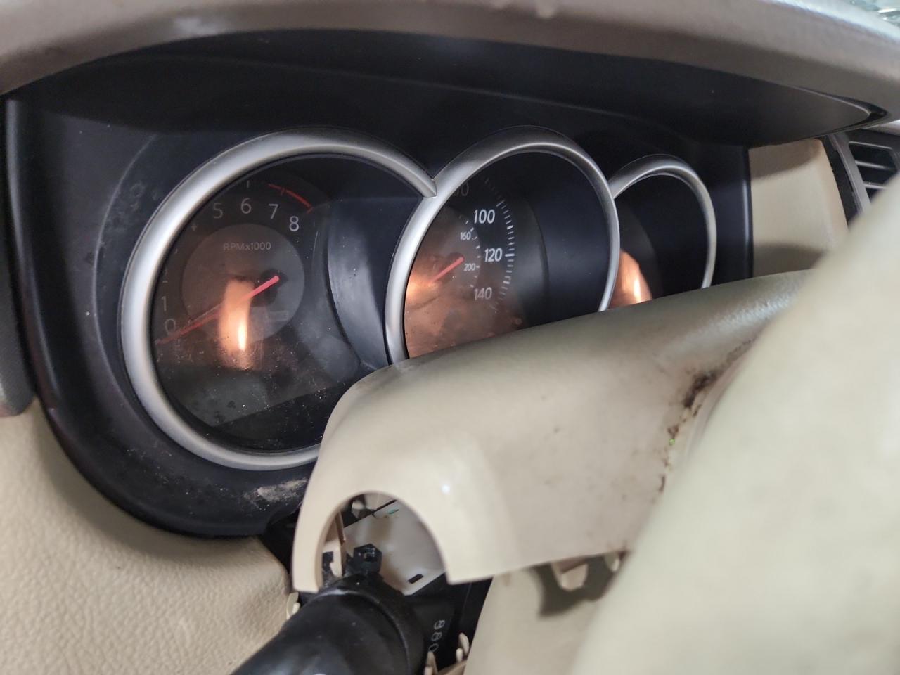 2009 NISSAN VERSA