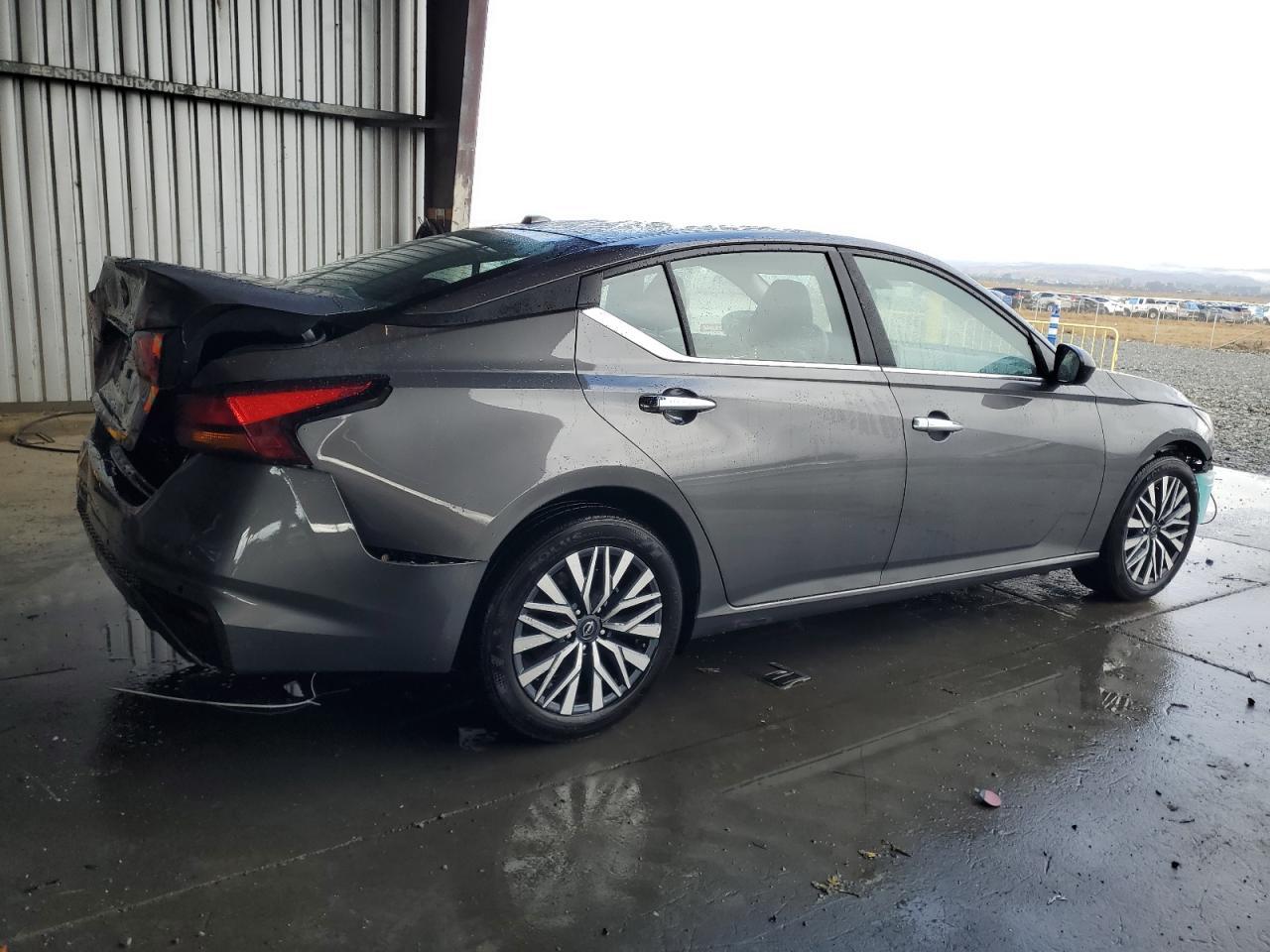 2025 NISSAN ALTIMA