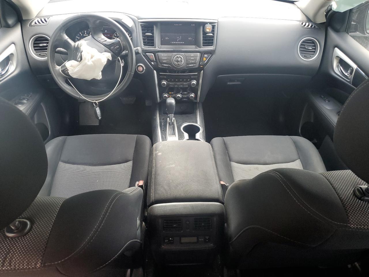 2017 NISSAN PATHFINDER