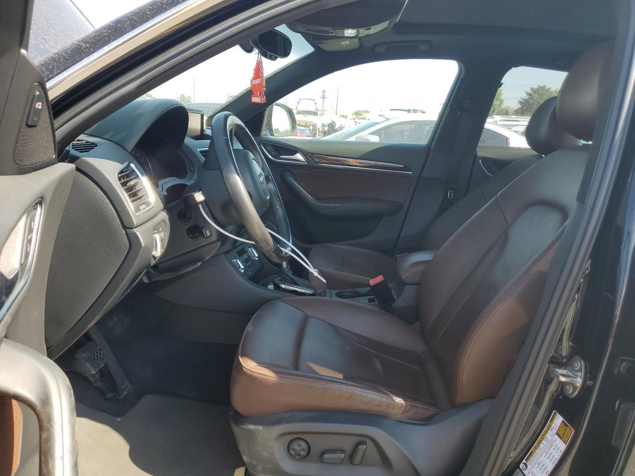 2015 AUDI Q3