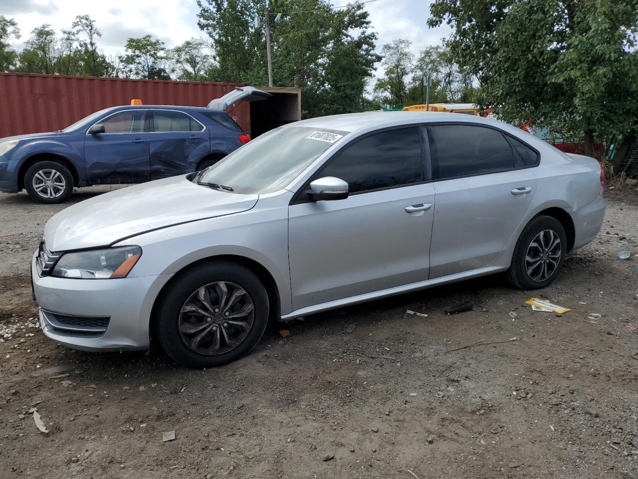 2014 VOLKSWAGEN Passat