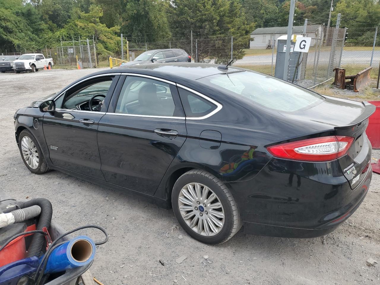 2016 FORD FUSION