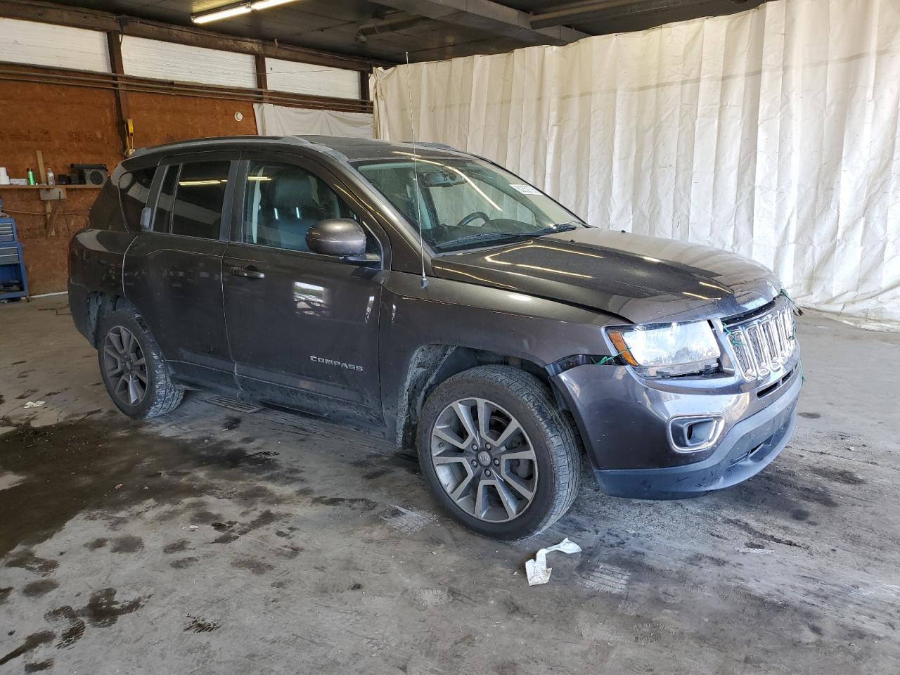 2017 JEEP Compass