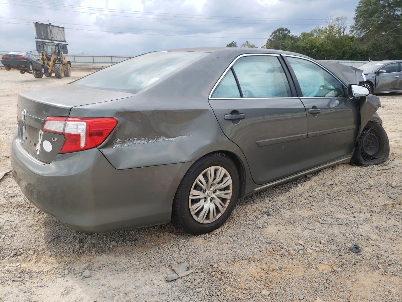 2014 TOYOTA CAMRY