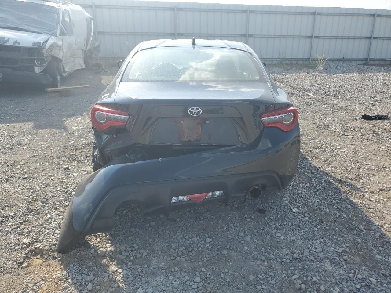 2017 TOYOTA GR 86