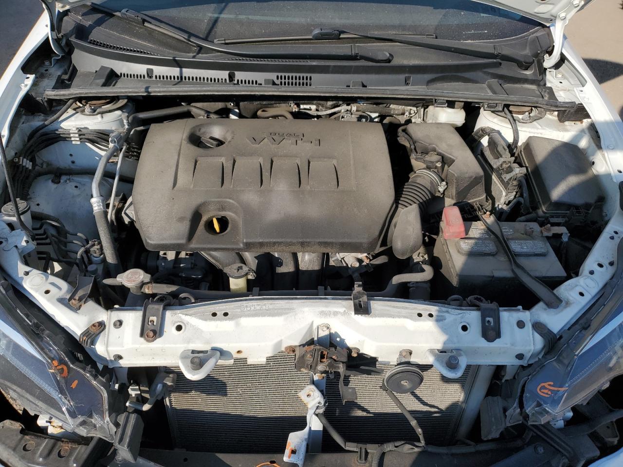 2019 TOYOTA COROLLA