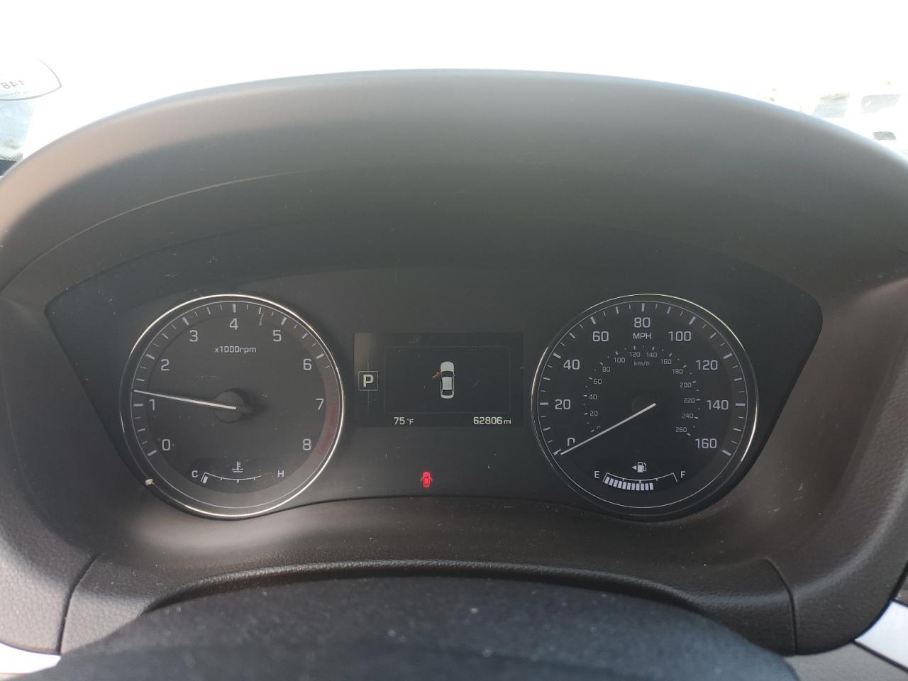 2016 HYUNDAI GENESIS