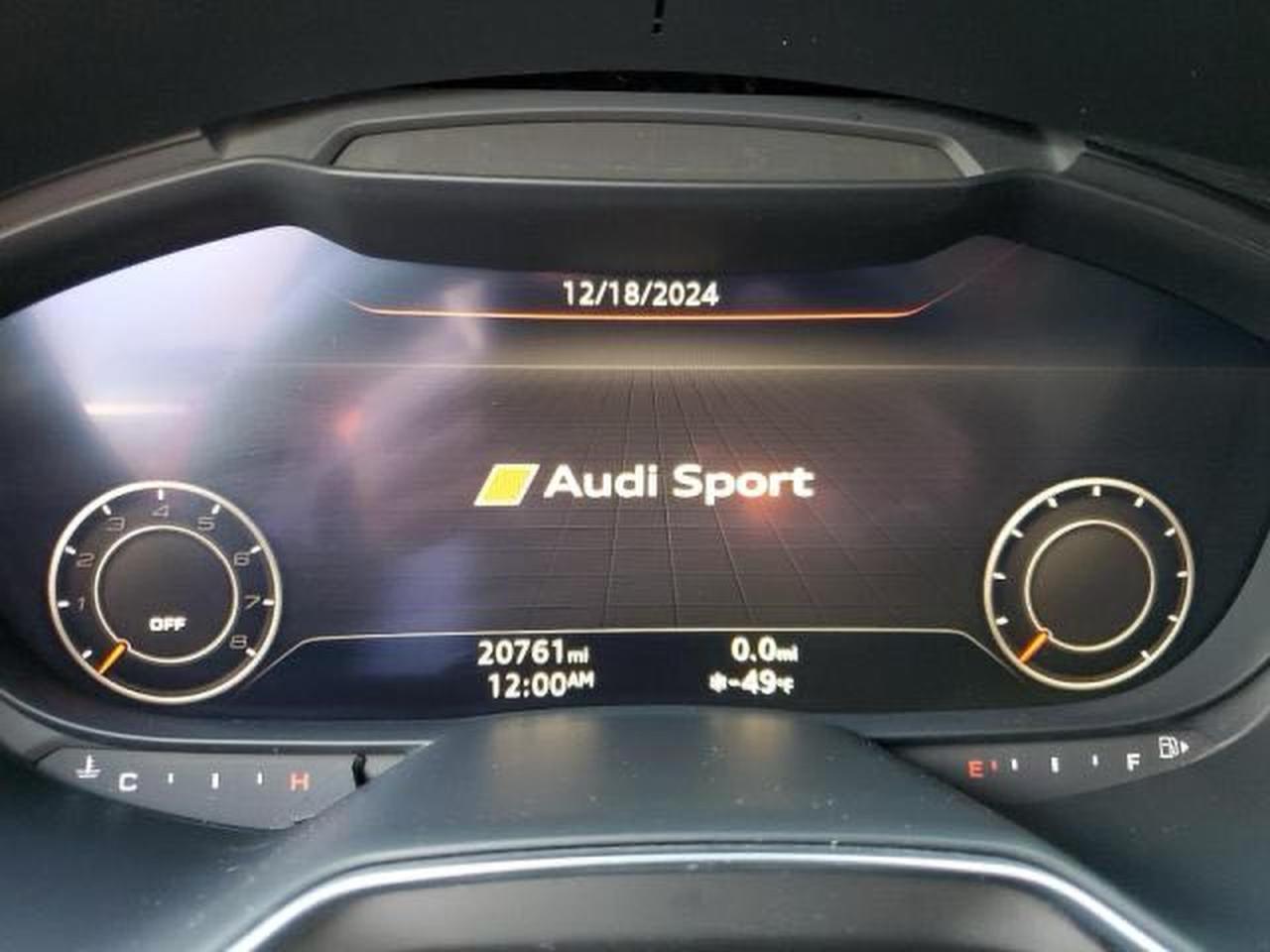 2022 AUDI TT RS