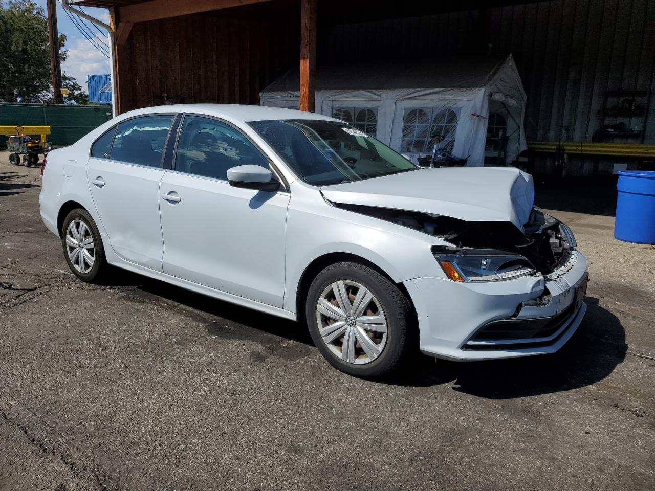 2017 VOLKSWAGEN JETTA