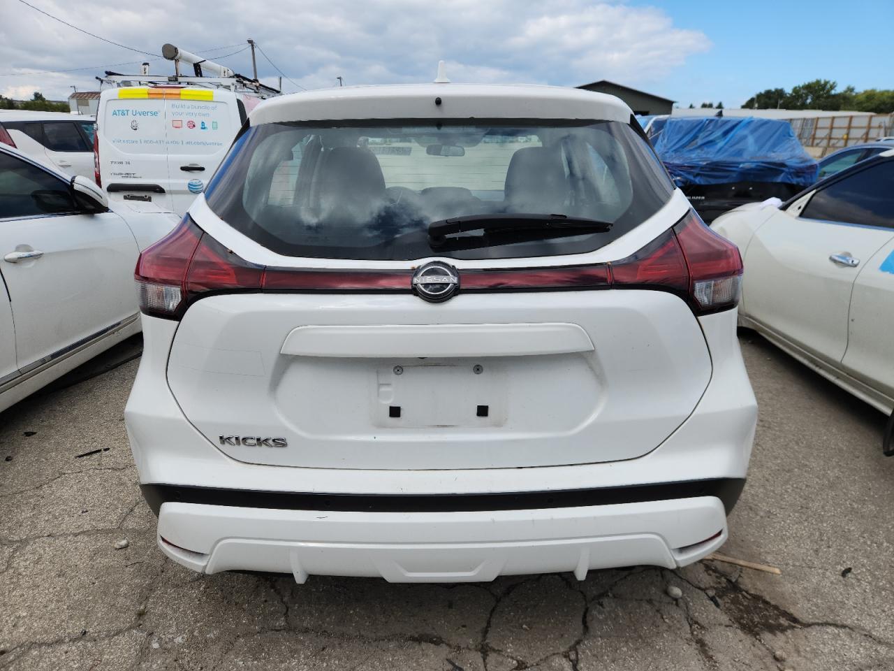 2022 NISSAN KICKS