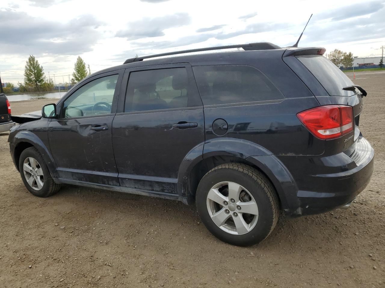 2011 DODGE JOURNEY