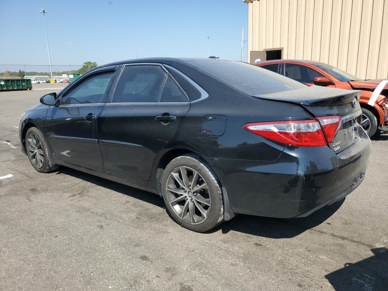 2017 TOYOTA CAMRY