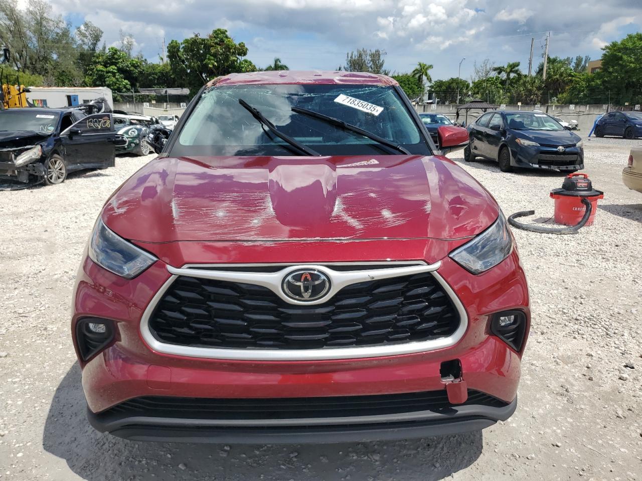 2022 TOYOTA HIGHLANDER