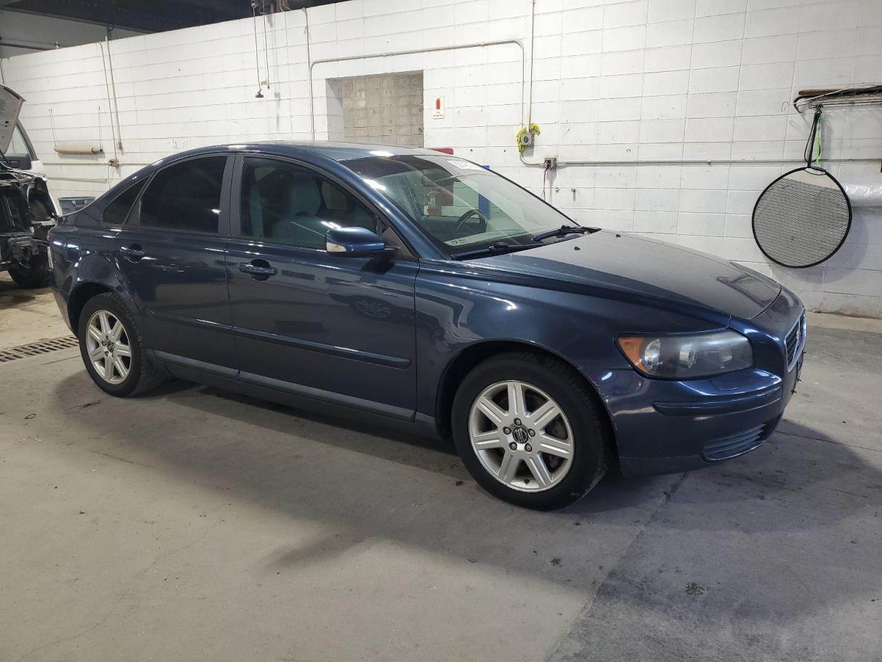2006 VOLVO S40