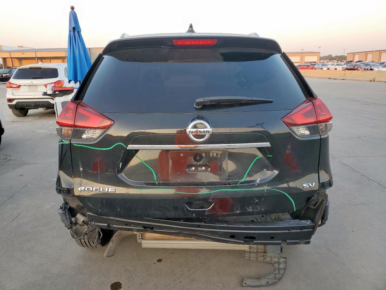 2019 NISSAN ROGUE
