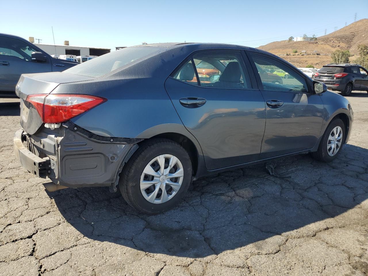 2016 TOYOTA COROLLA