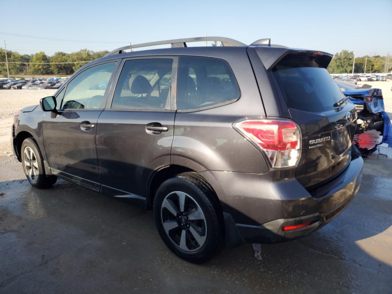 2017 SUBARU FORESTER