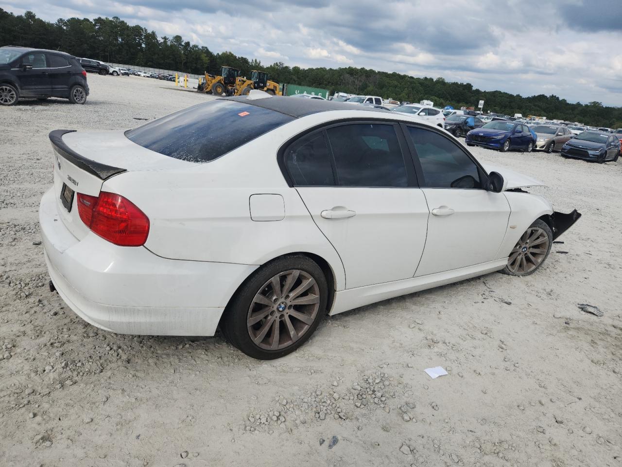 2011 BMW 3 SERIES