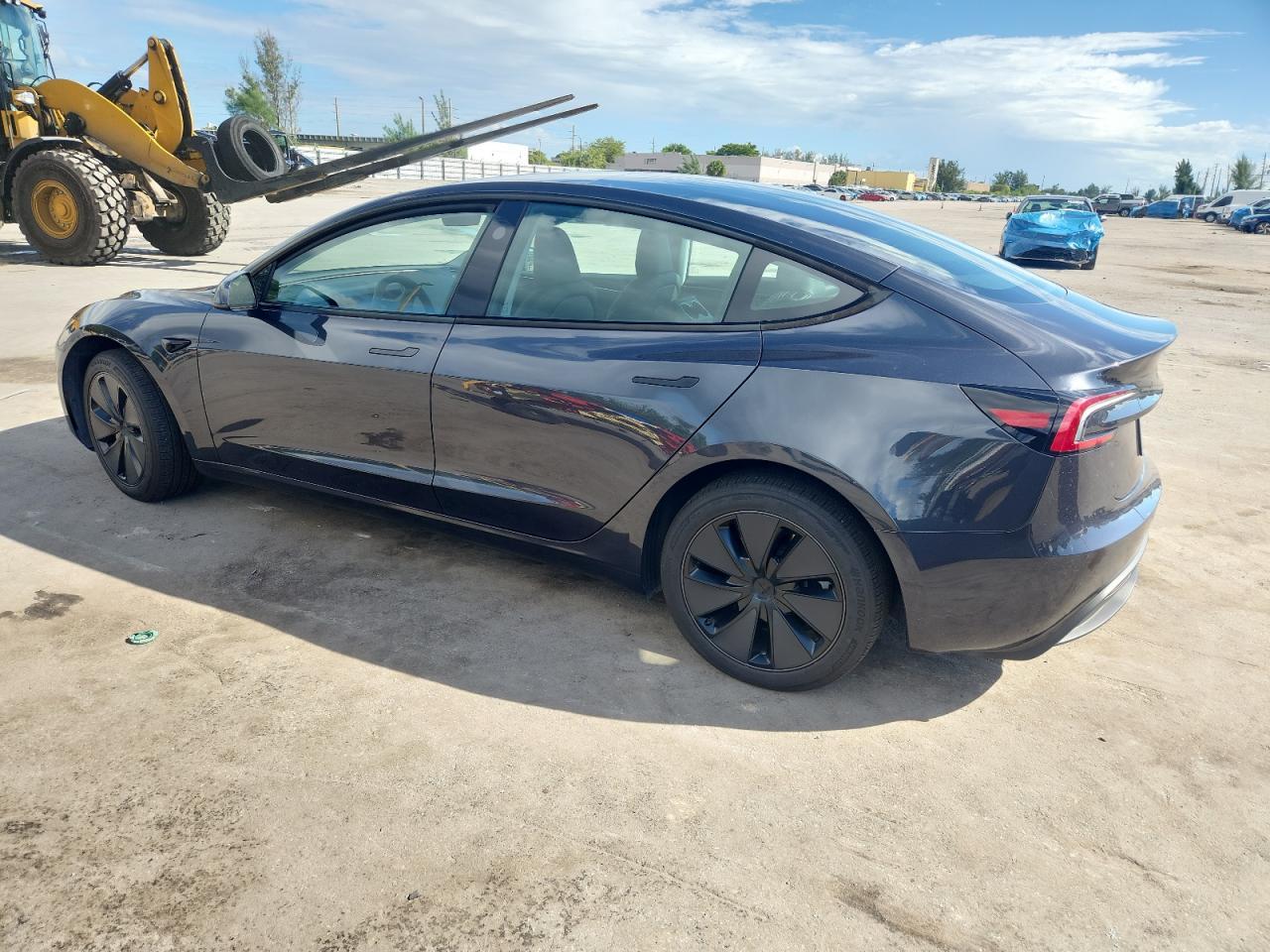 2025 TESLA MODEL 3