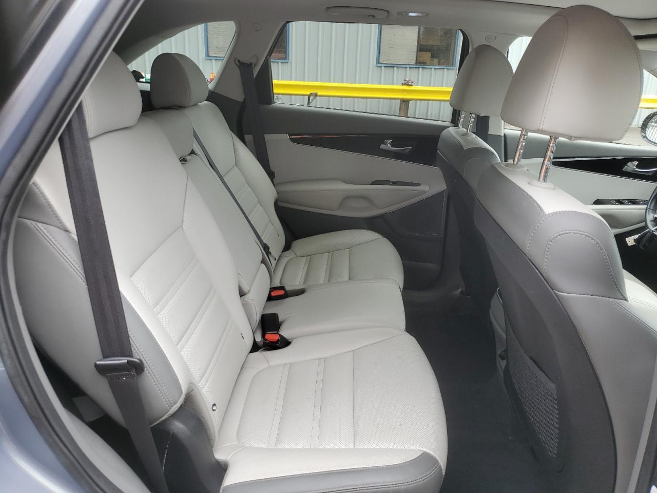 2020 KIA SORENTO