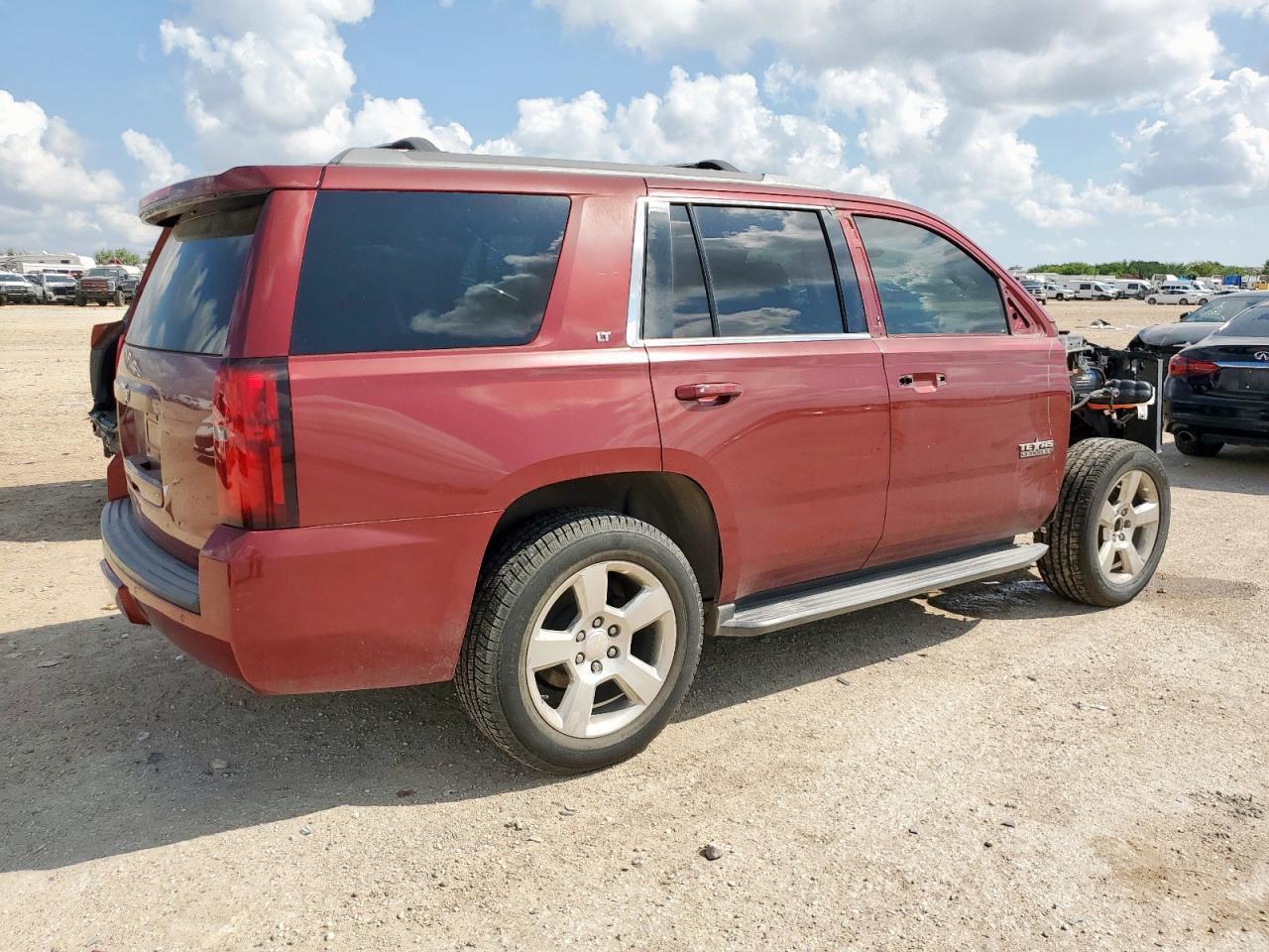 2016 CHEVROLET Tahoe