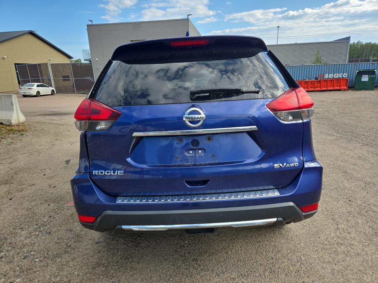 2017 NISSAN ROGUE