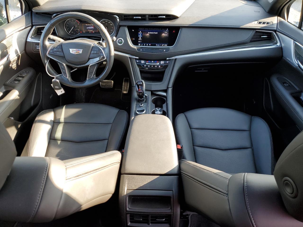 2023 CADILLAC XT5