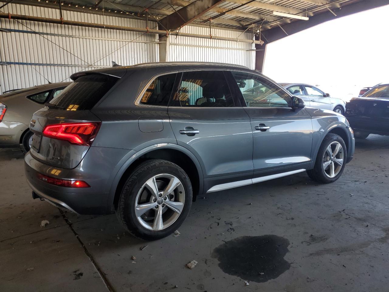 2020 AUDI Q5