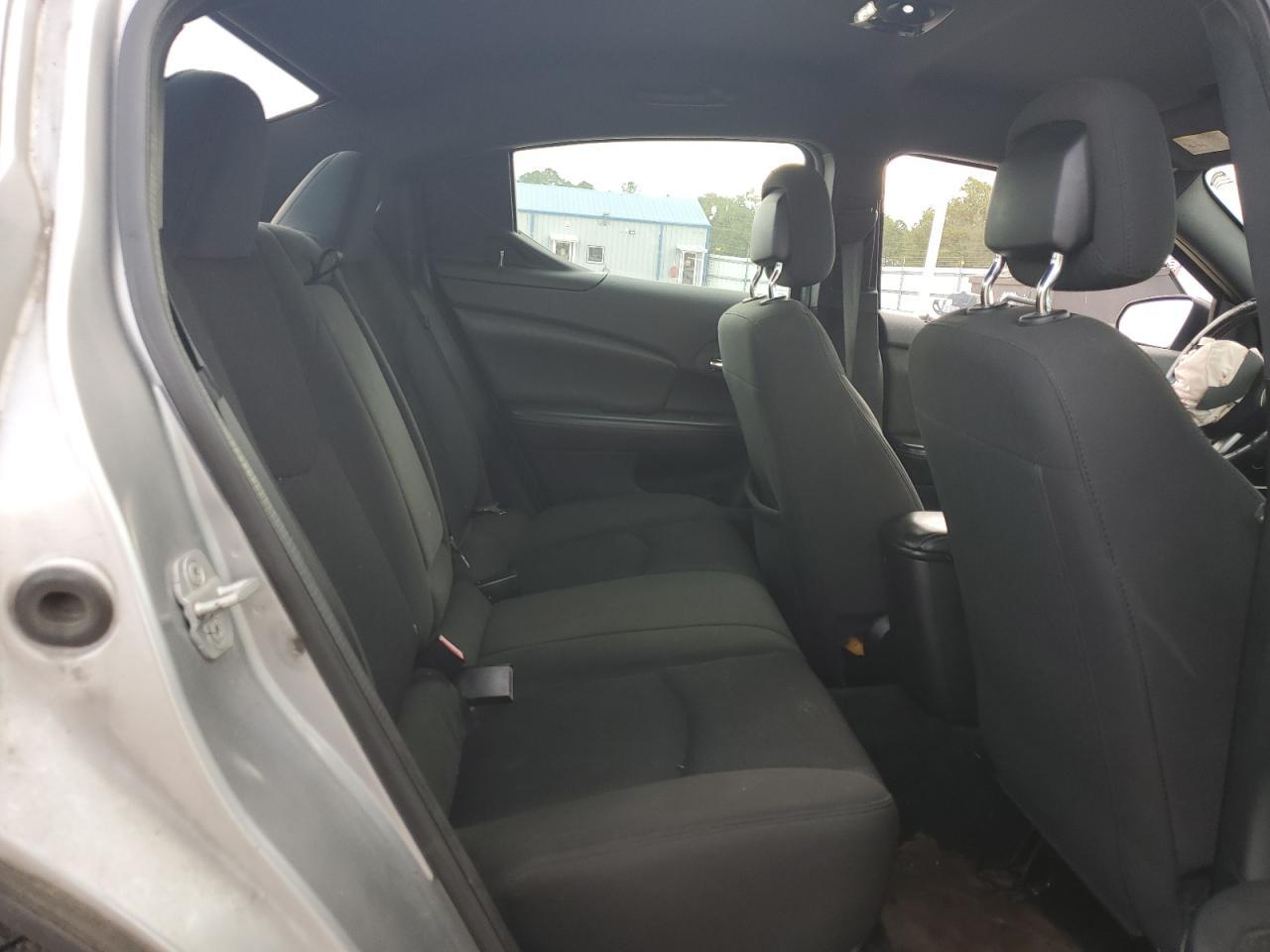 2013 DODGE Avenger