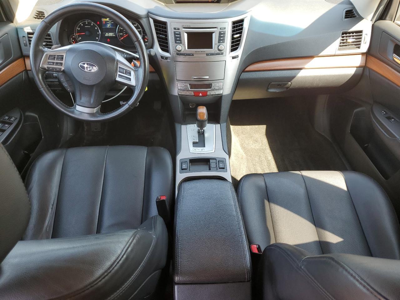 2013 SUBARU Outback