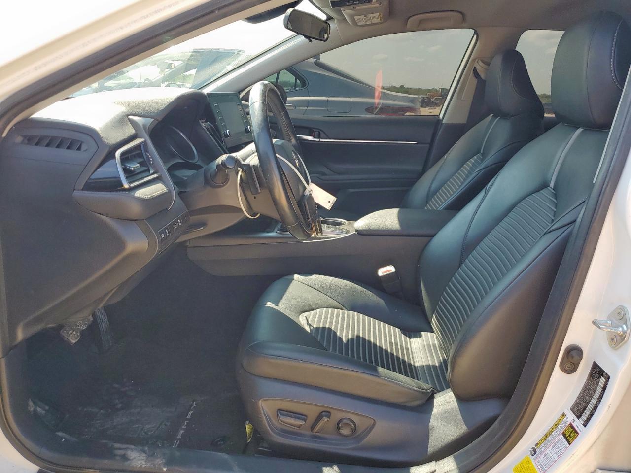 2022 TOYOTA CAMRY