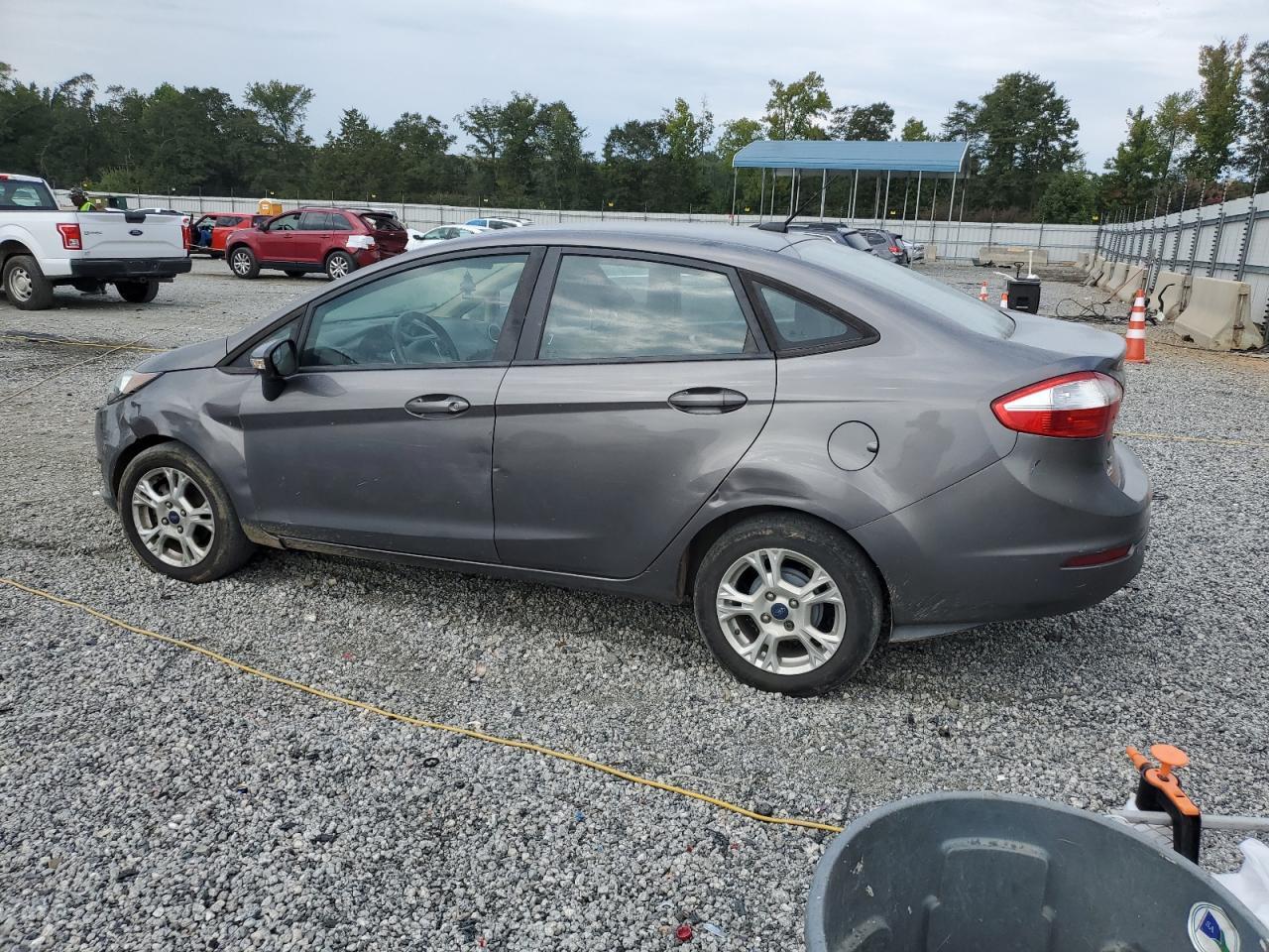 2014 FORD Fiesta