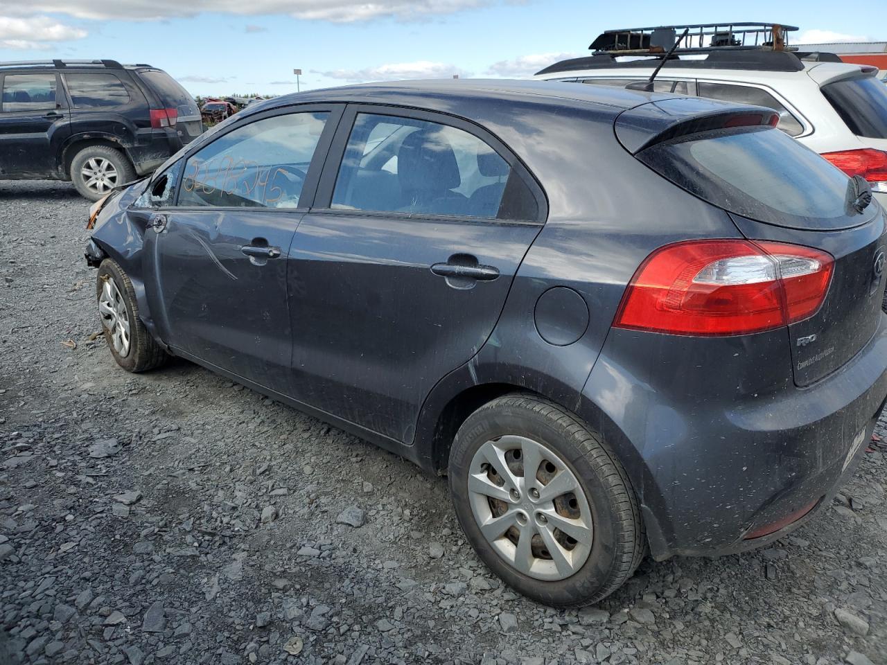 2013 KIA RIO