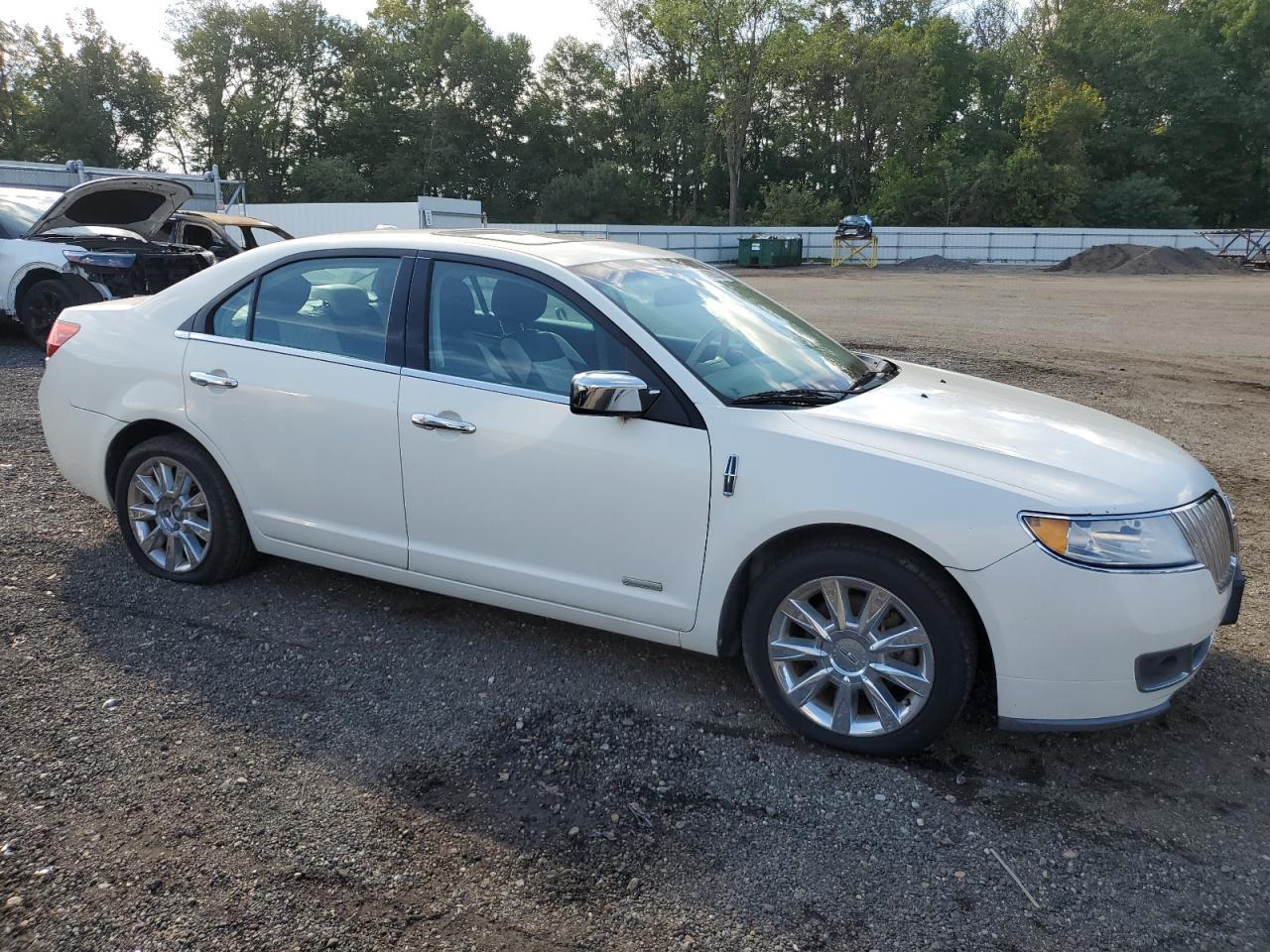 2012 LINCOLN MKZ