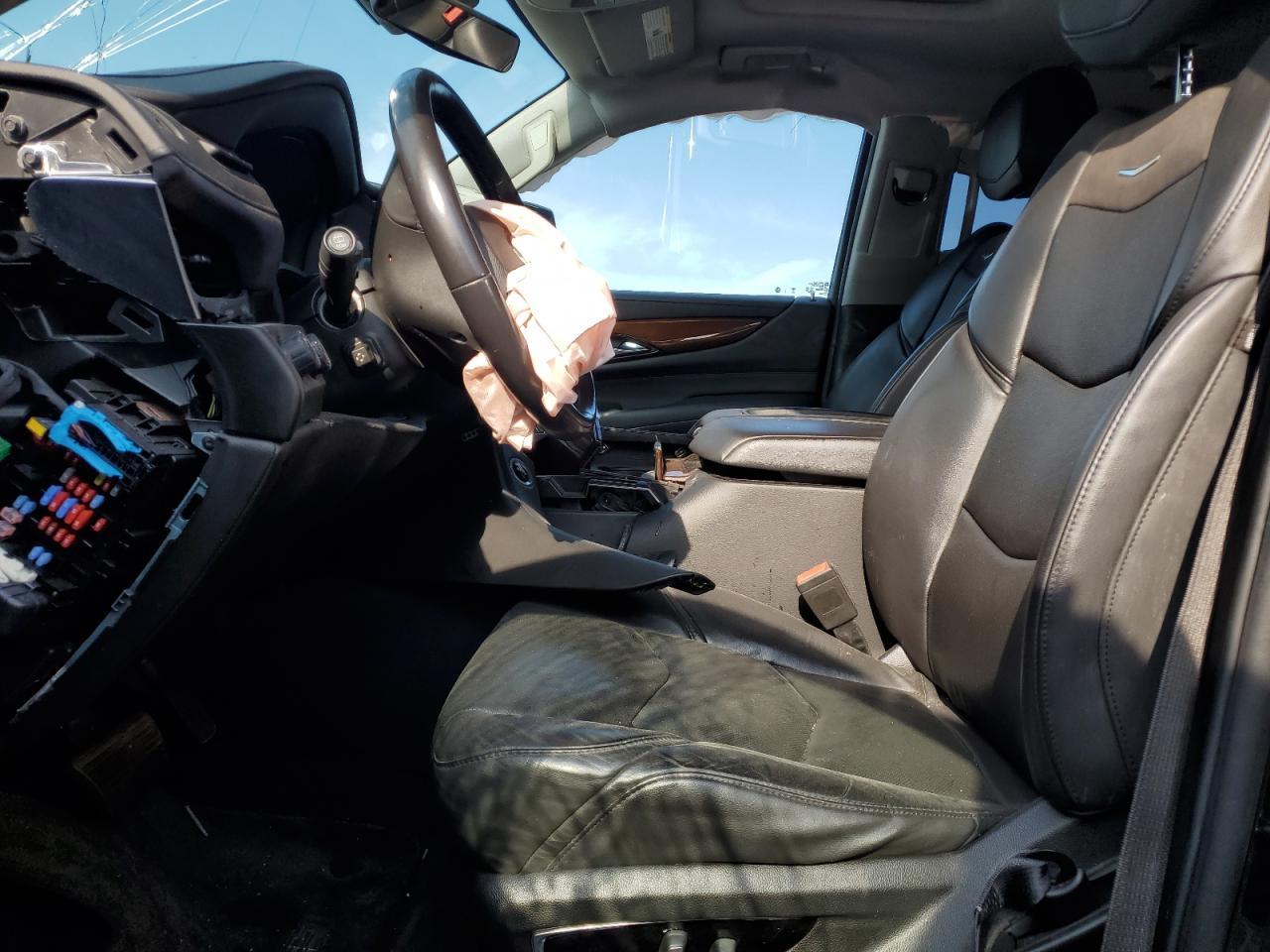 2020 CADILLAC ESCALADE