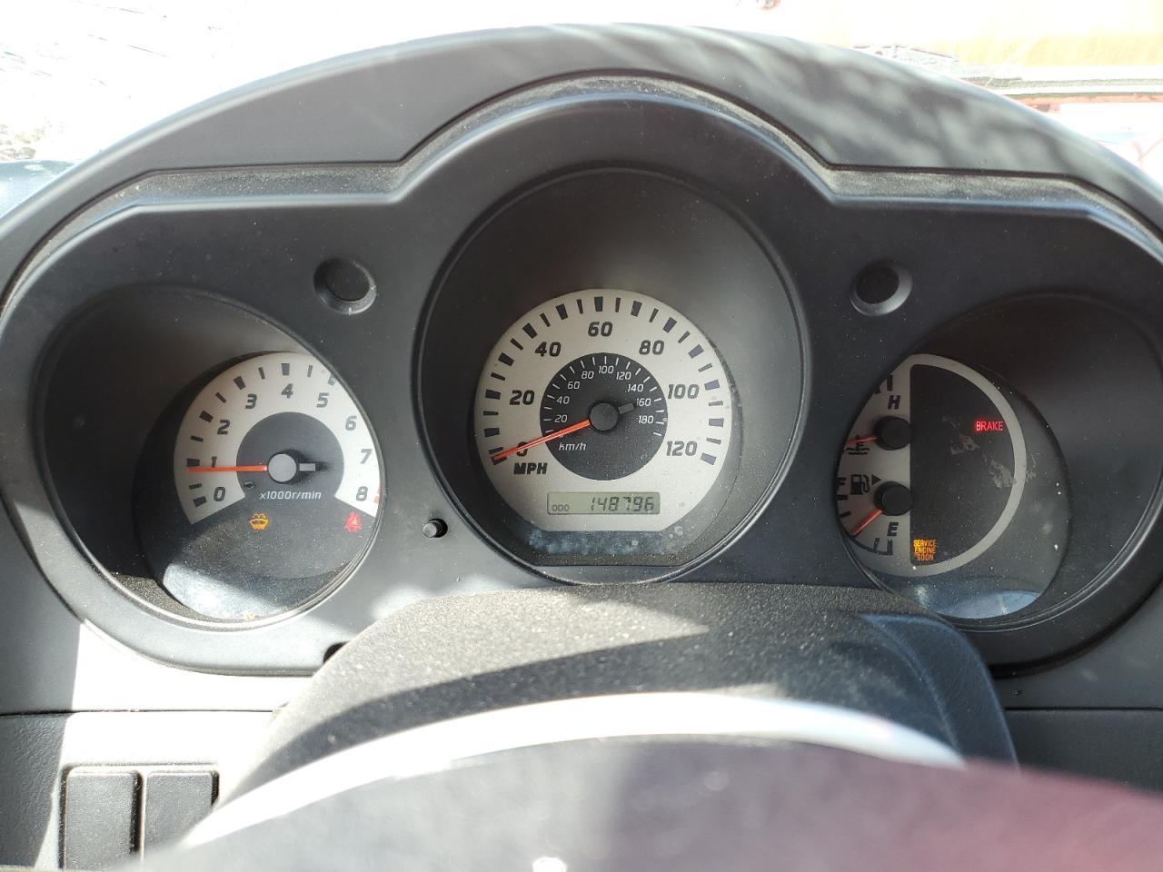2004 NISSAN Frontier