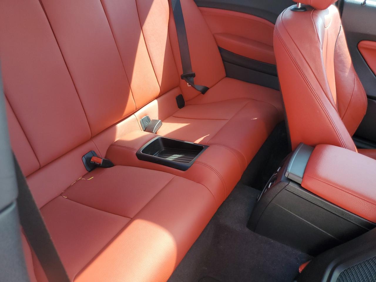 2016 BMW M235i
