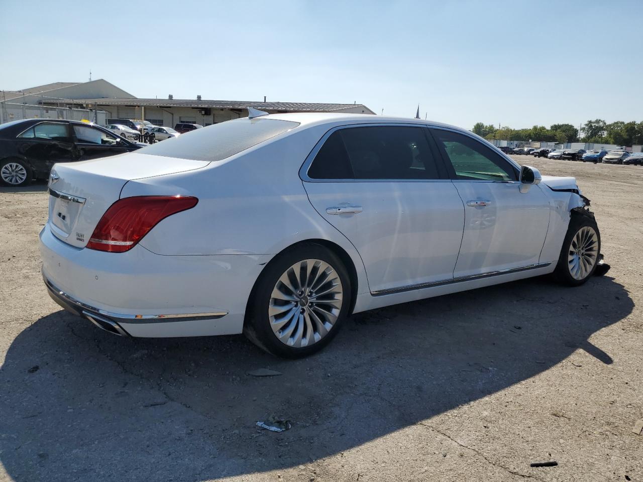 2018 GENESIS G90