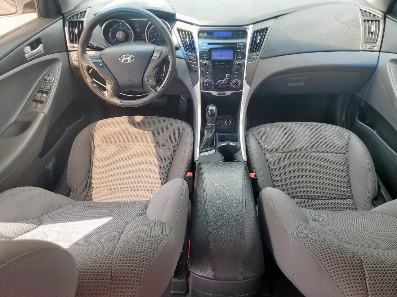 2012 HYUNDAI SONATA