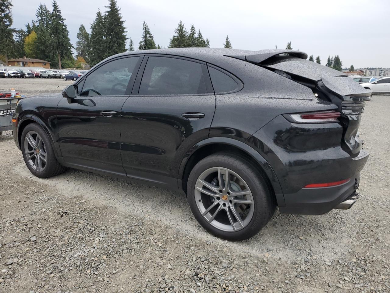 2025 PORSCHE CAYENNE