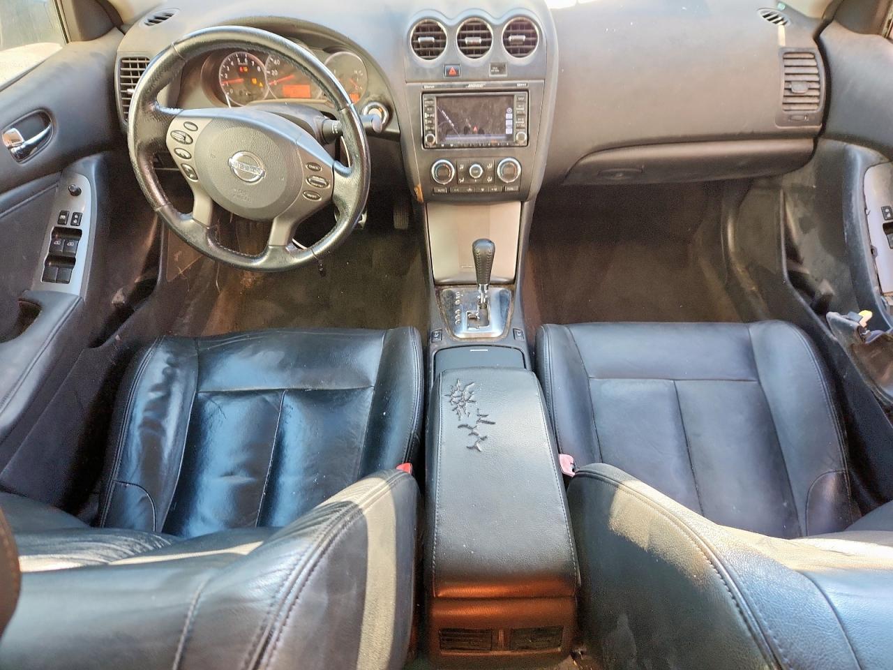 2010 NISSAN ALTIMA
