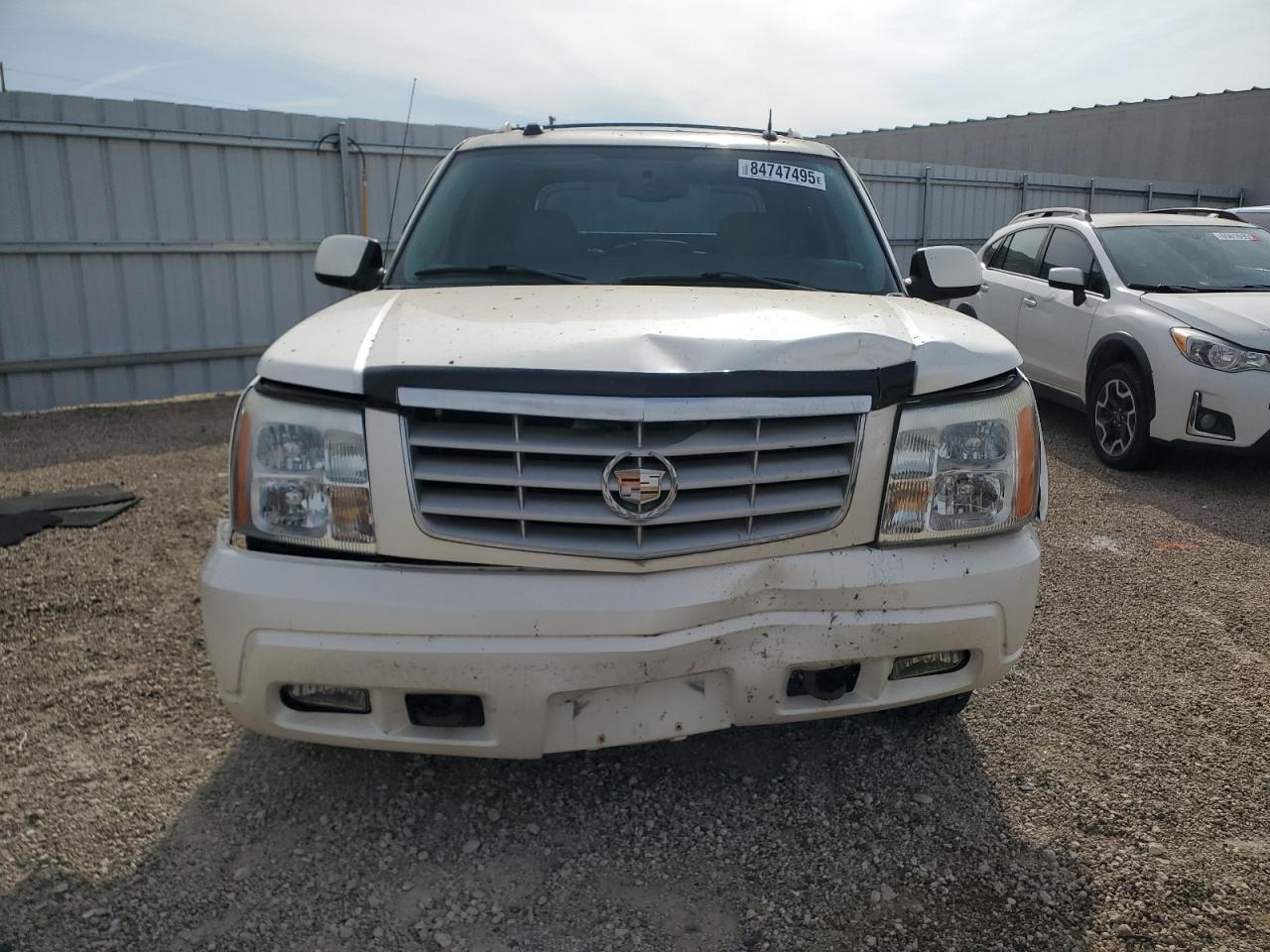 2004 CADILLAC ESCALADE