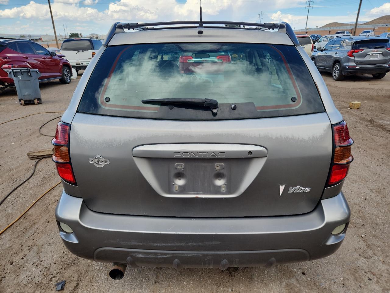 2004 PONTIAC VIBE