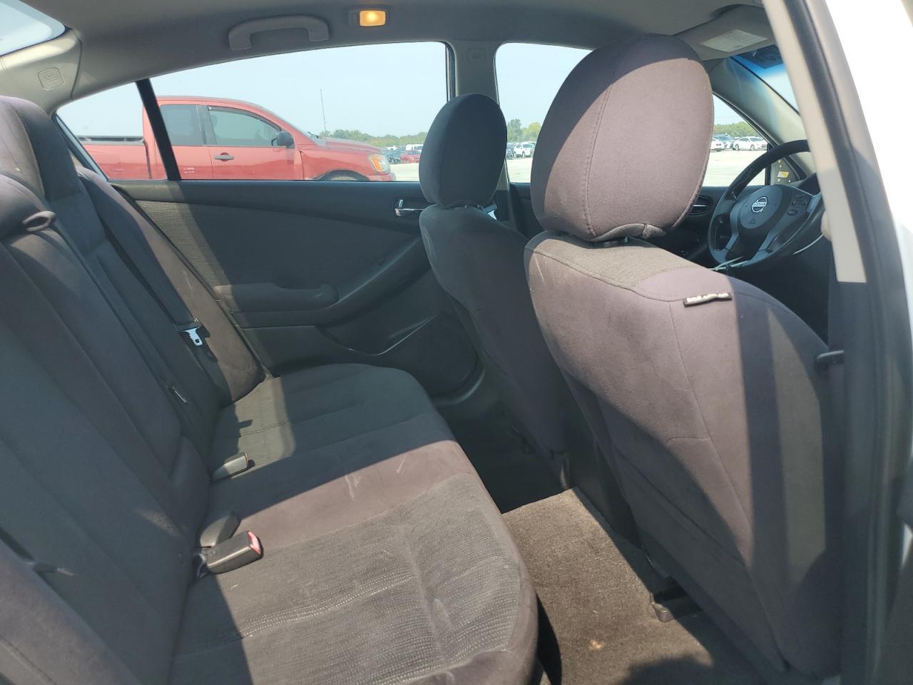 2012 NISSAN ALTIMA