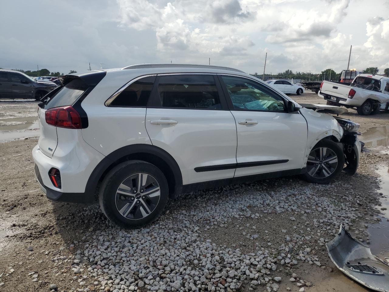 2022 KIA Niro