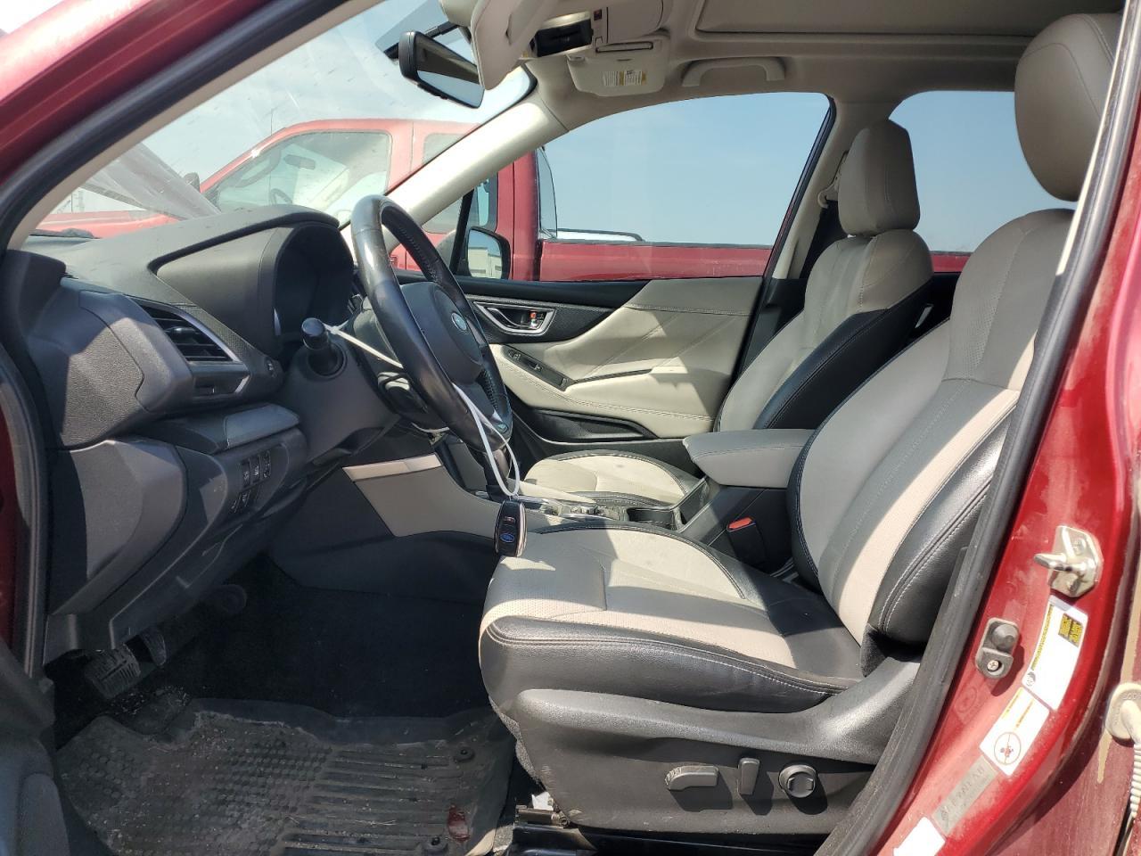 2019 SUBARU FORESTER